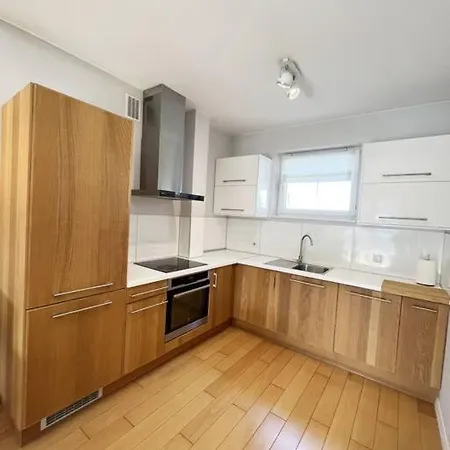 Mieszkanie Dwupokojowe W Centrum Apartamento